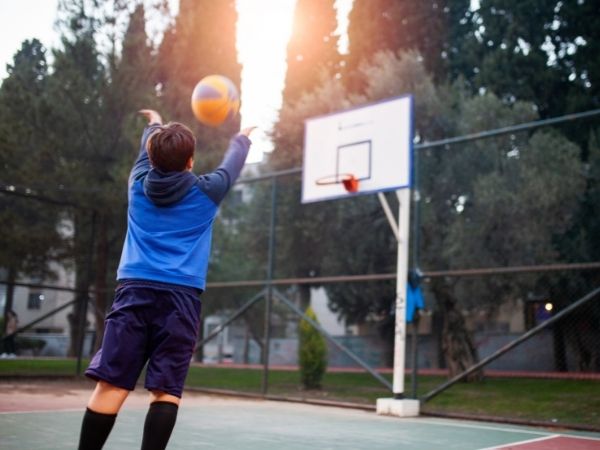 Koszykówka dla dzieci: wszystko, co musisz wiedzieć